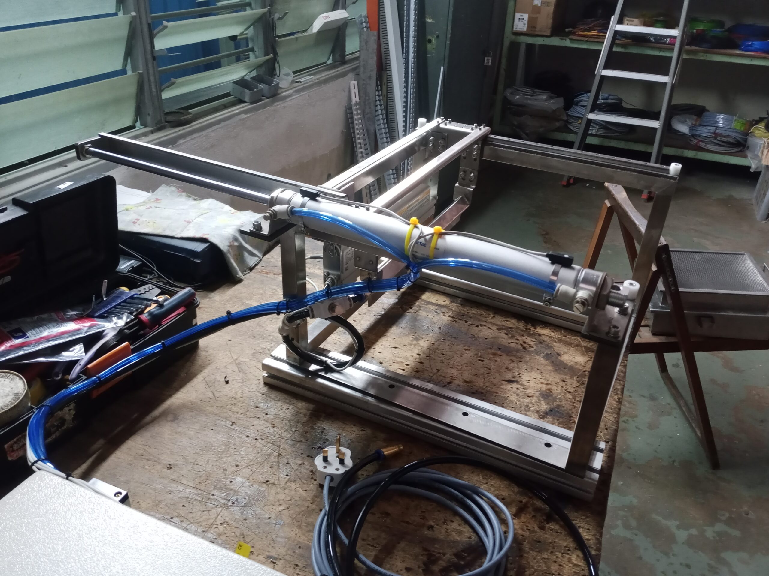 Pure Automation - Air Blow for Plastic & Rubber manufacturing with automation systems